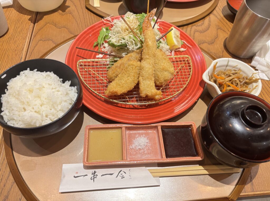 スカイツリーにある串亭のお子様ランチ。ボリュームもありおいしかった