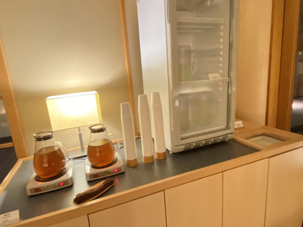 フリードリンク